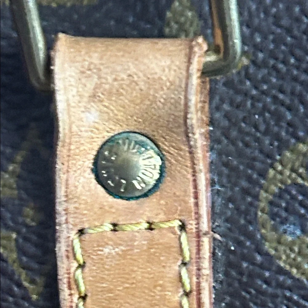 Sale!!! Louis Vuitton Brown and Tan Monogram Travel Bag